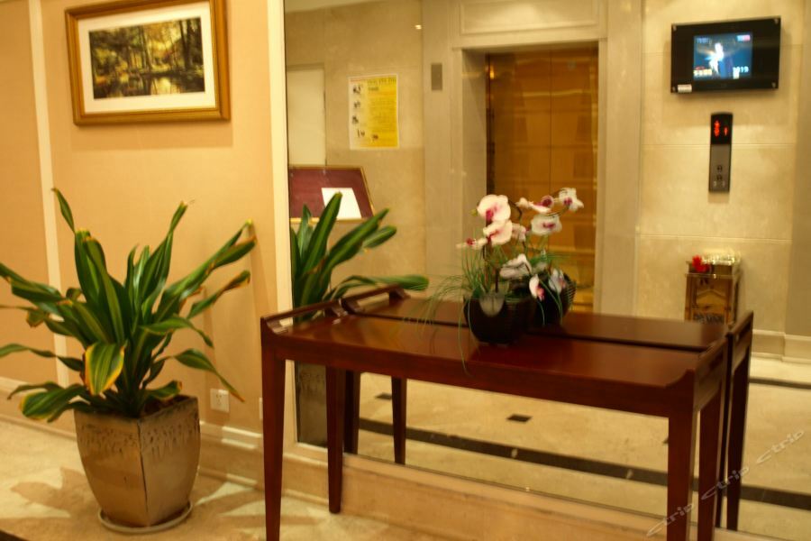 Ladoll Service Apartments Shanghai Eksteriør billede